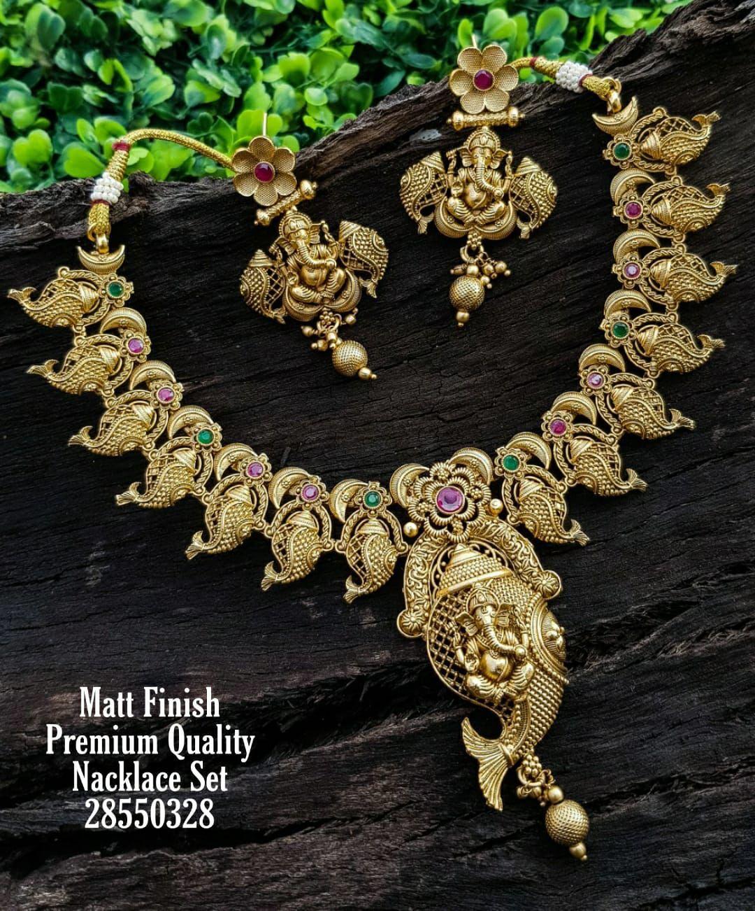 Premium Antique Gold Finish ganapati Motif 10944n - Griiham