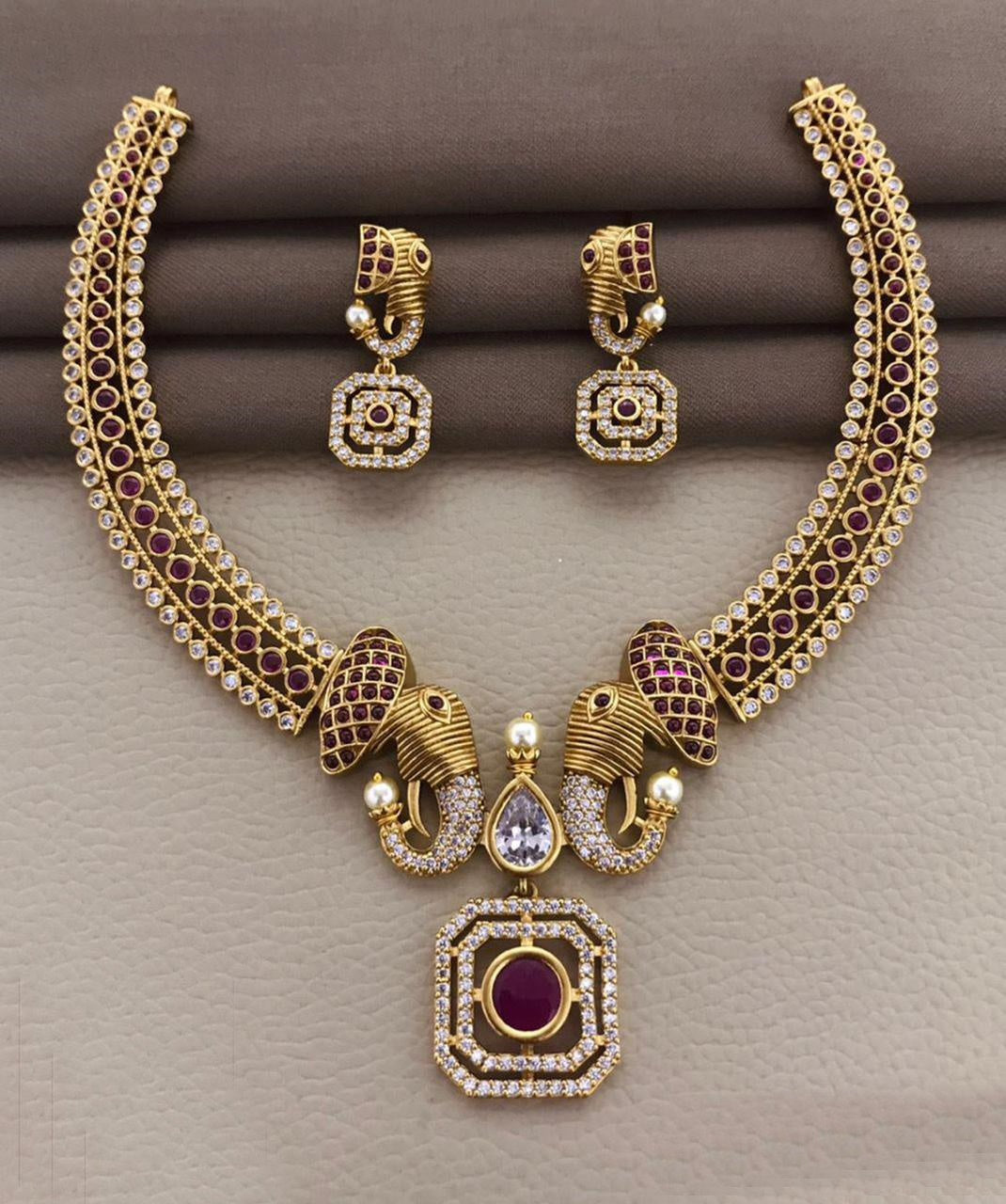 Premium Gold Finish Elepnant Short Necklace set 13561N
