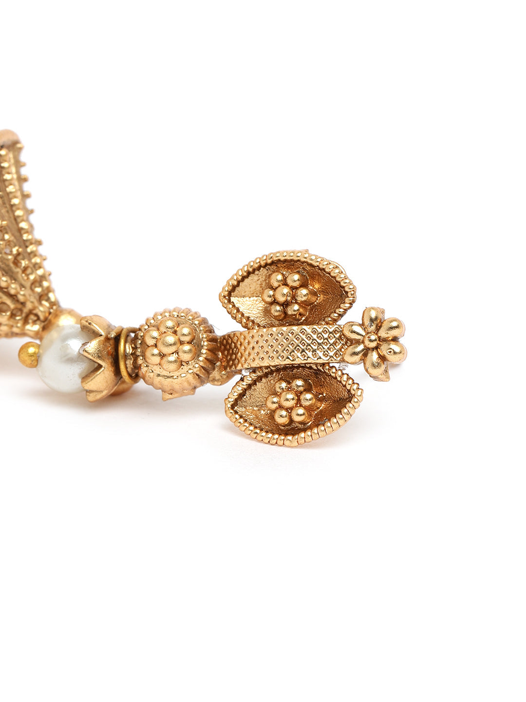 Premium Gold Finish Exclusive Necklace set 22105N
