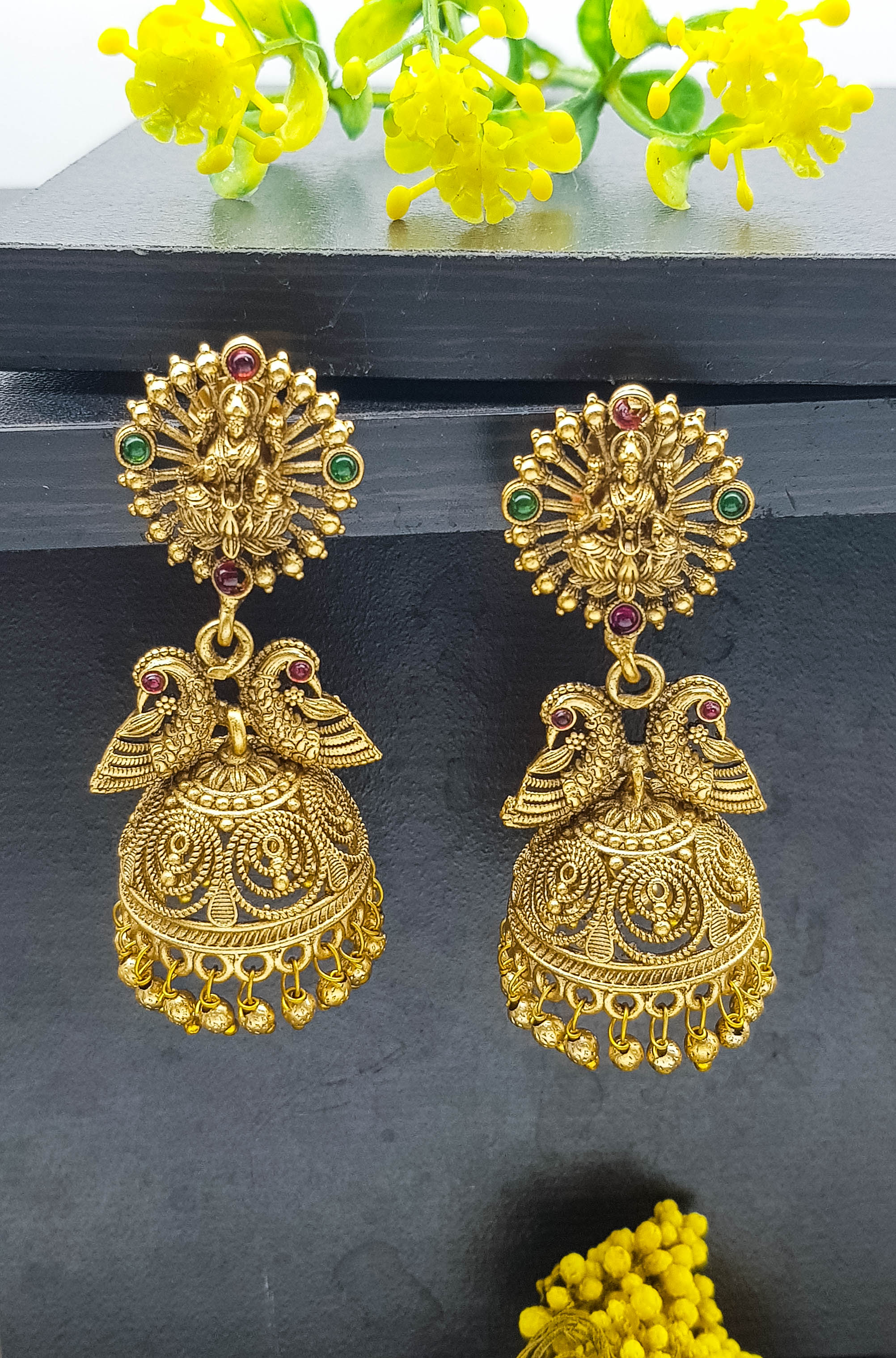 Premium Gold Plated Cute Jhumki Earrings 22094N
