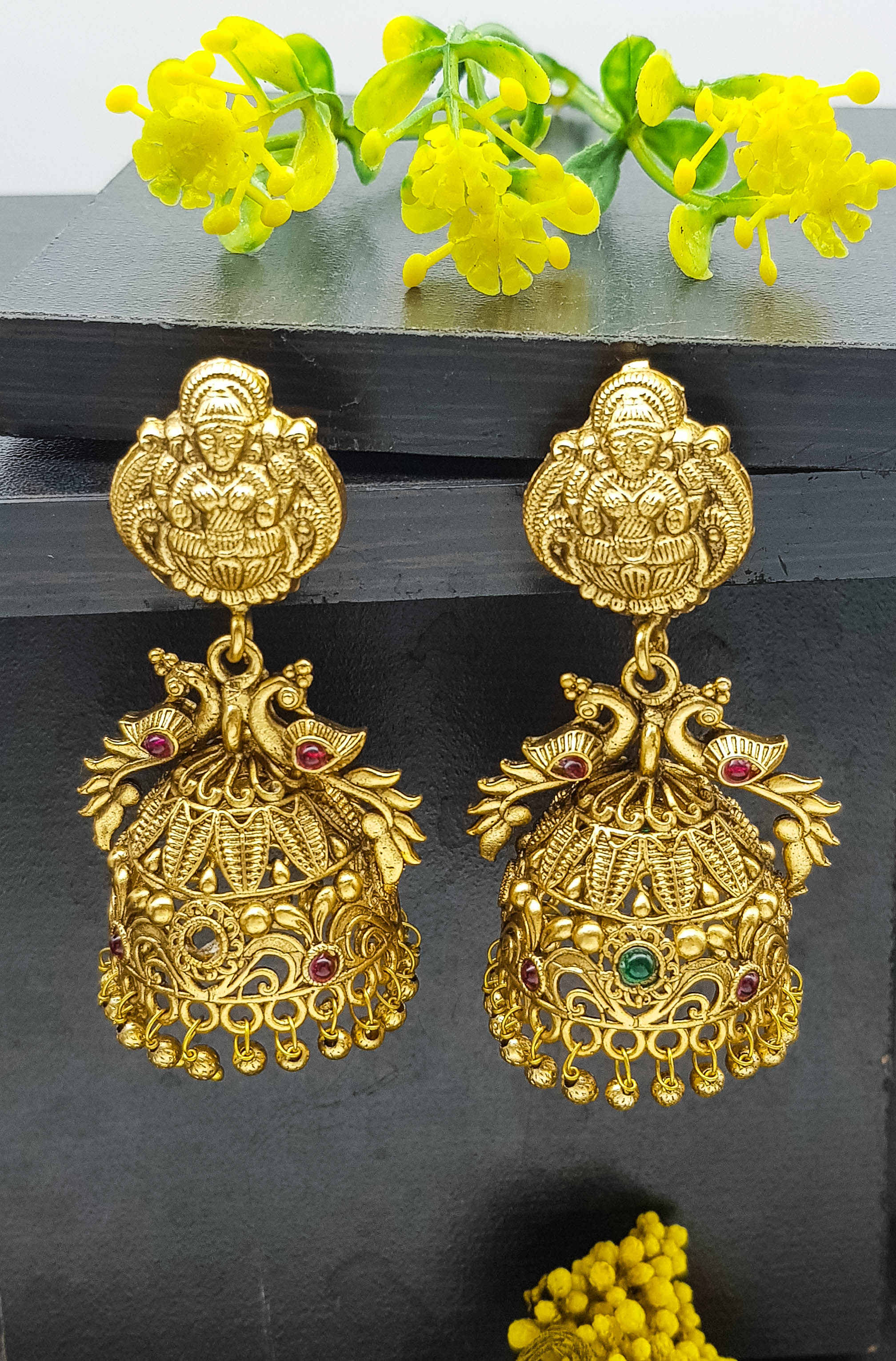 Premium Gold Plated Cute Jhumki Earrings 22096N