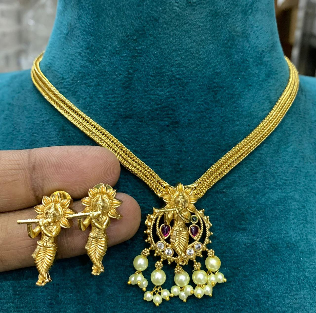 Premium Gold finish Krishna short necklace set /pendant set 22076n
