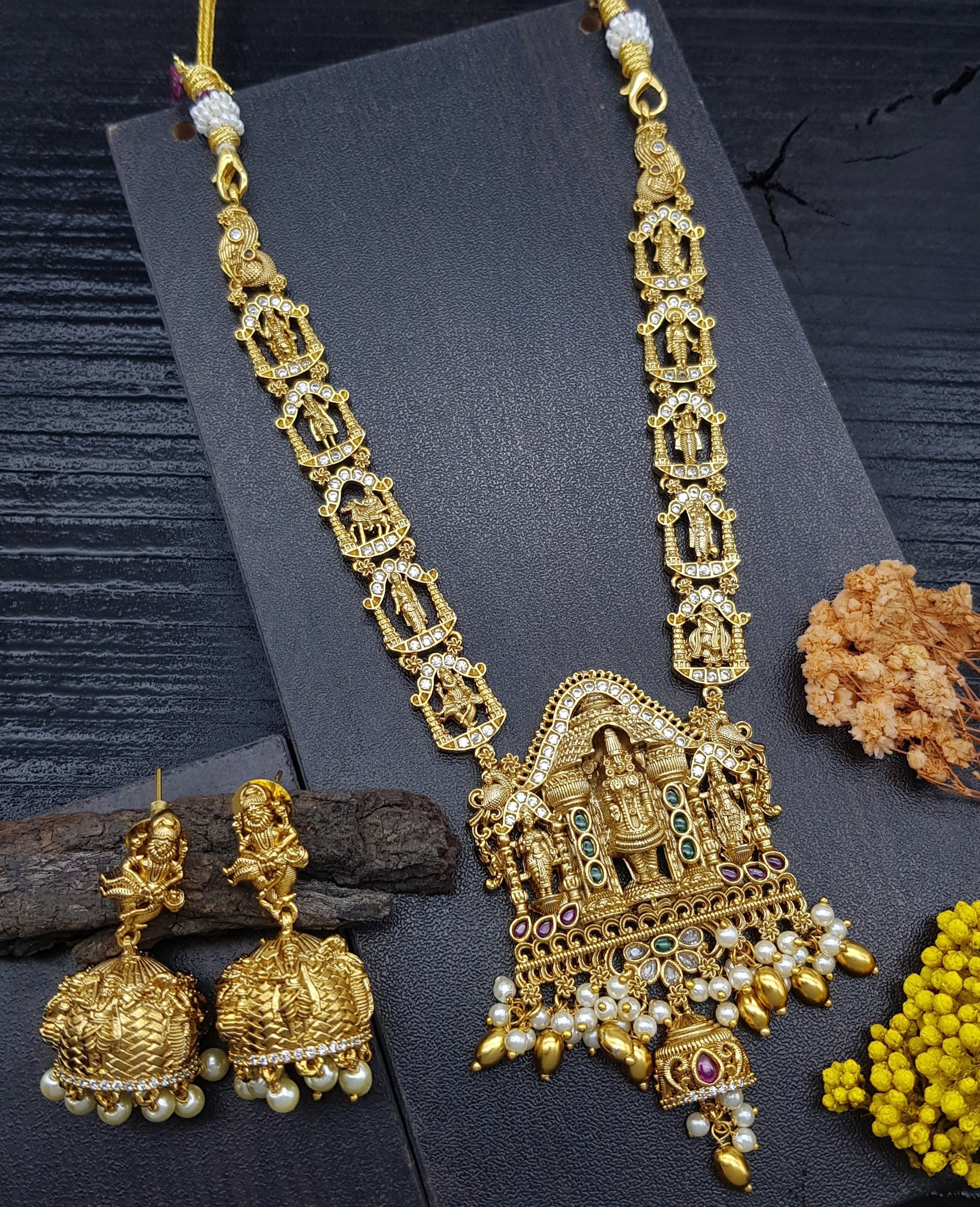 Premium Sayara Collection Exclusive Temple Jewellery Vishnu Necklace Set 22170N