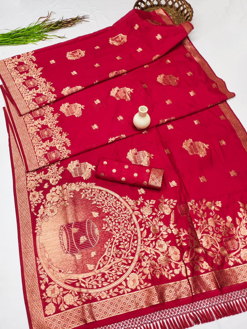 RAW SILK JAQUCARD WEVING SAREE WITH RICH PALLU WITH CONTRAST BLOUSE 18518N