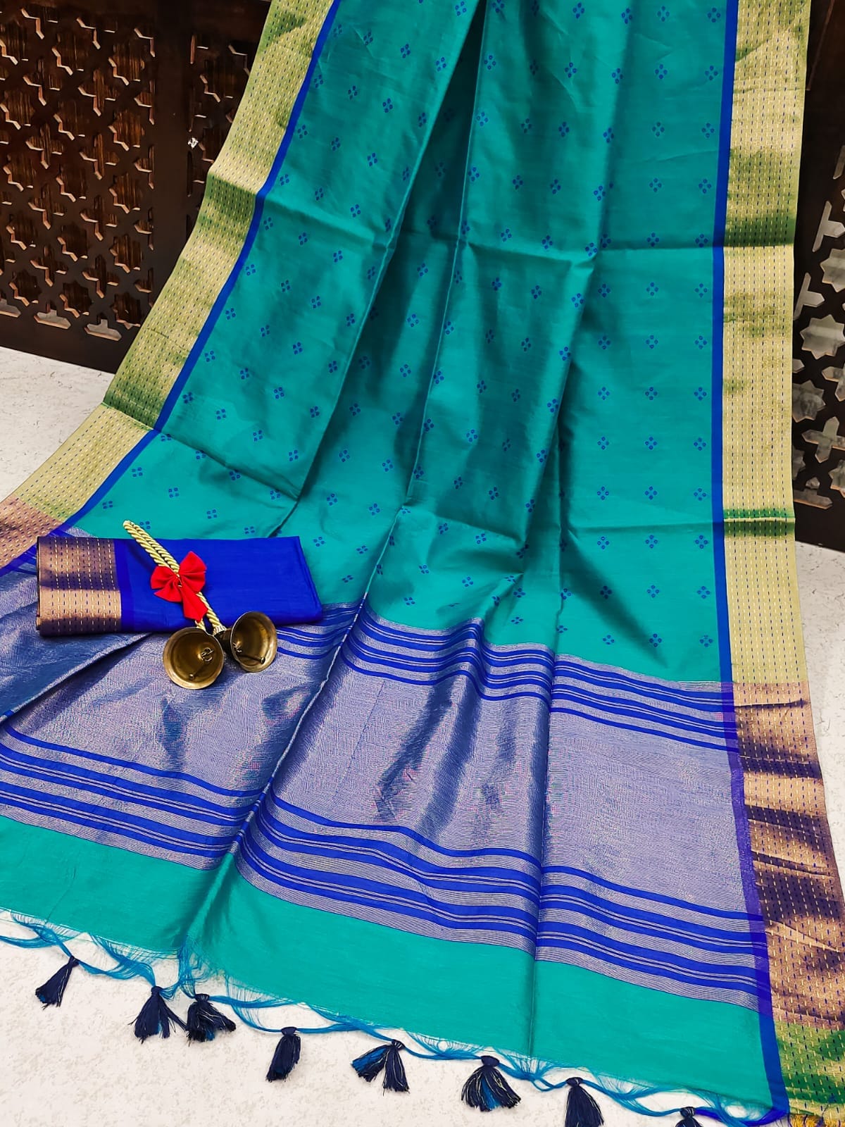 SOFT TUSSAR SEMI-SILK SAREE WITH ALL OVER BANDHANI STYLE 21027N