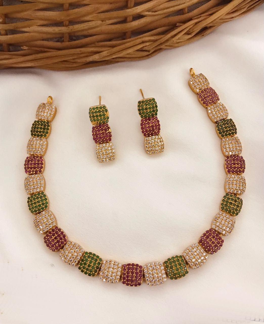 Sayara Collection Floral pattern Extremely gorgeous Party Wear Necklace Set 10537N - Griiham