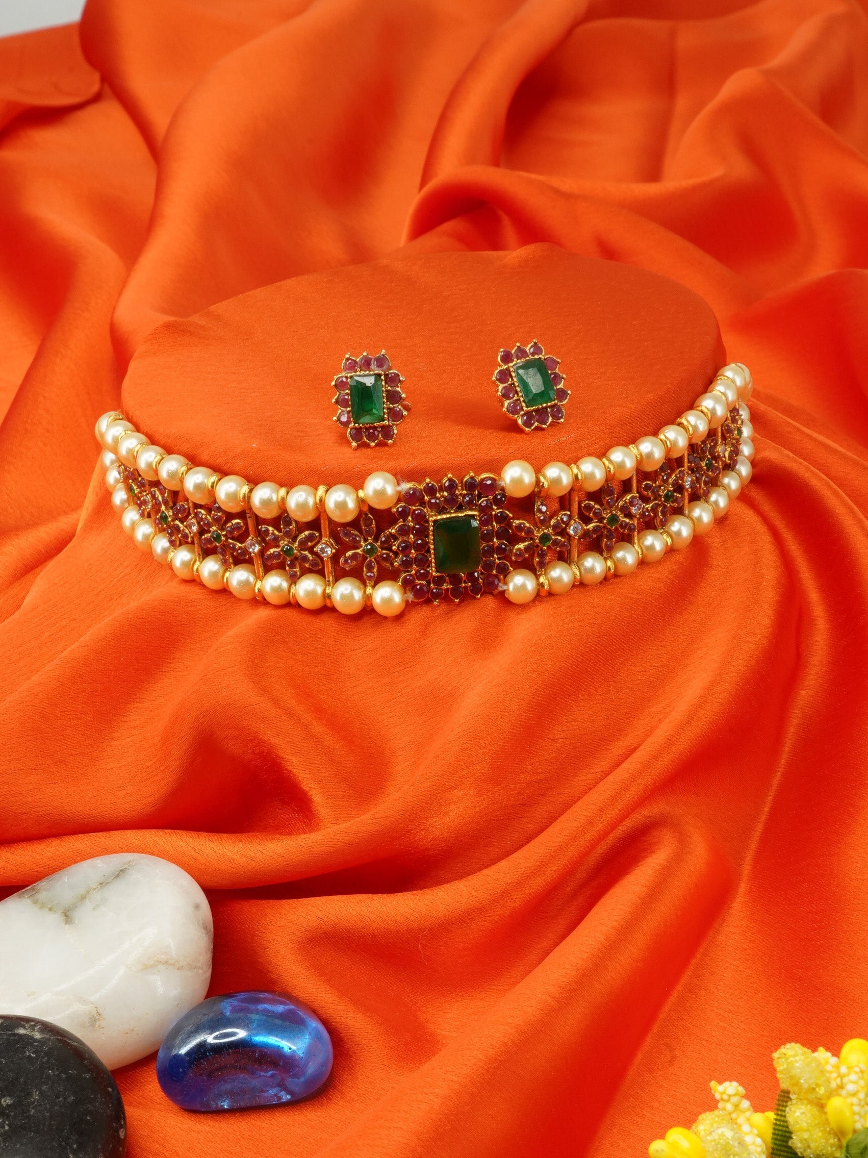 Sayara Collection choker Pearl Necklace Set 9598N