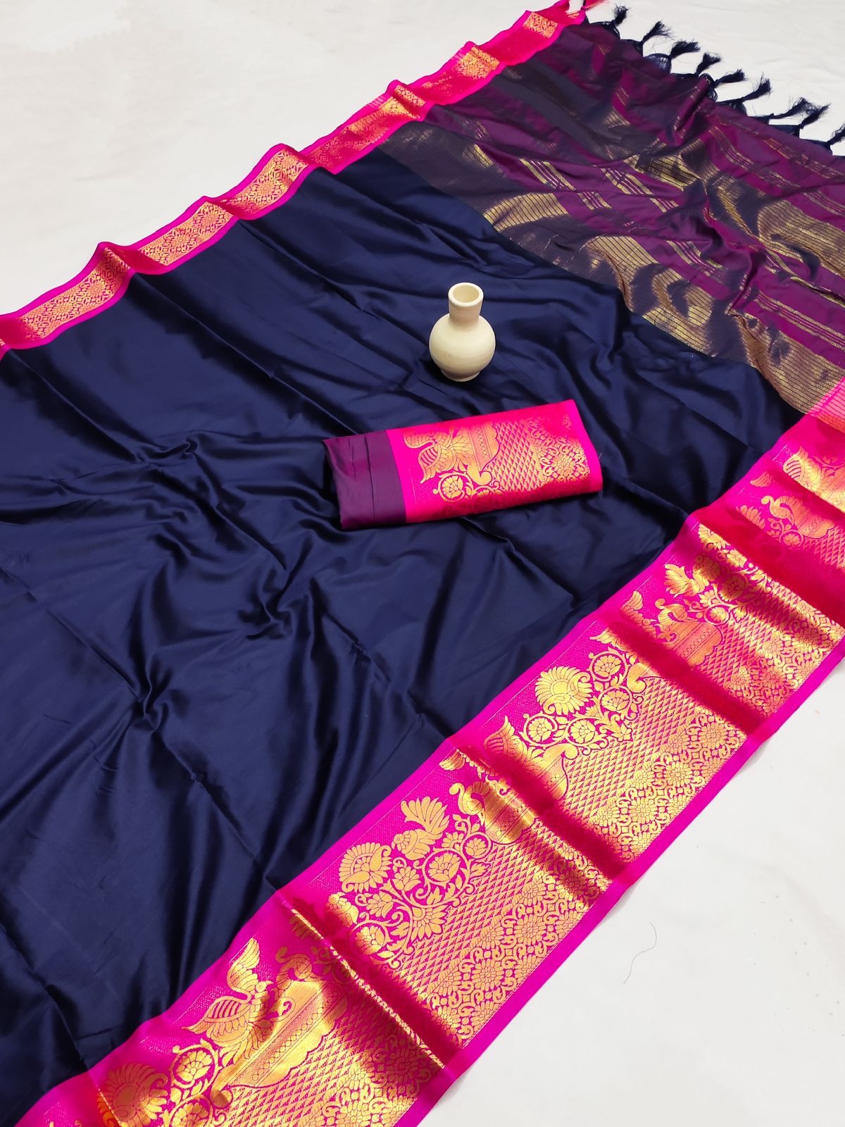 Semi Cotton Silk in Exclusive Border Design With Full saree weaving 17605N