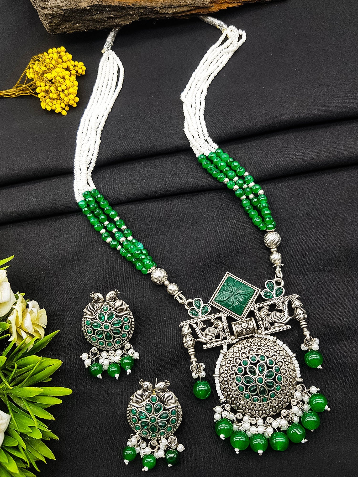 Silver Oxidised Elegant Necklace Set 17840N