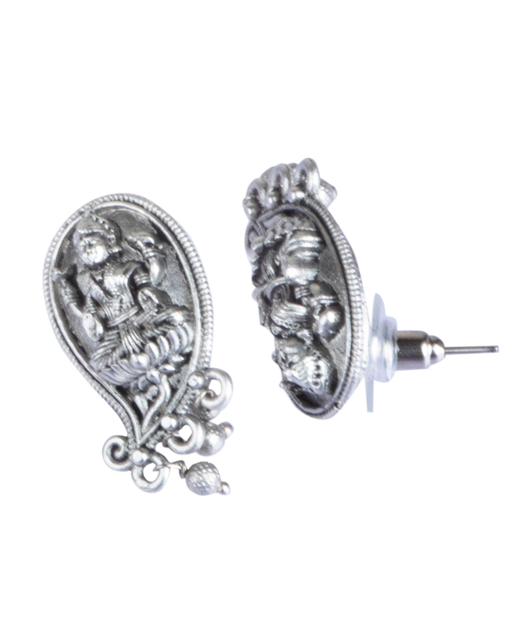 Silver Oxidised Elegant Necklace Set 17852N