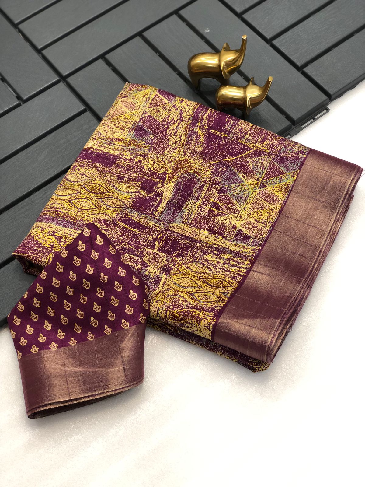 Soft Handloom Semi Silk beautiful Print Designer Saree 21465N