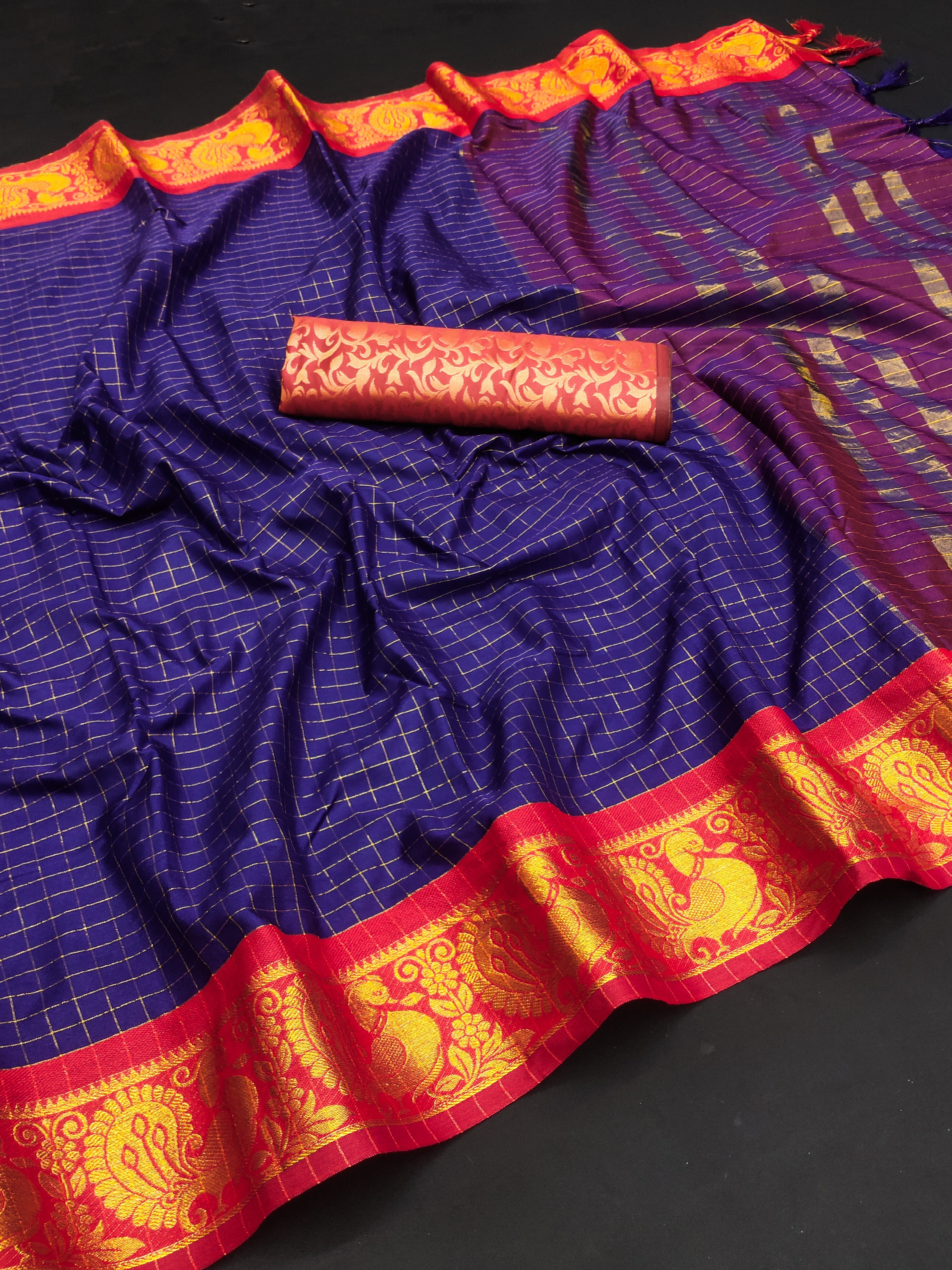 Soft Silk With Attractive Contrast Jari Border And Zari Checks Weaving Saree 19801N
