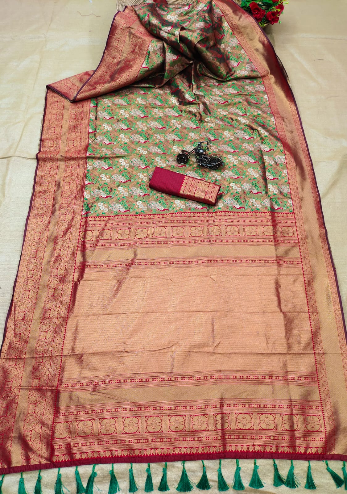 Soft Tissue Banarasi Semi Silk Dharmavaram Exclusive Edition Designer Saree 21913N