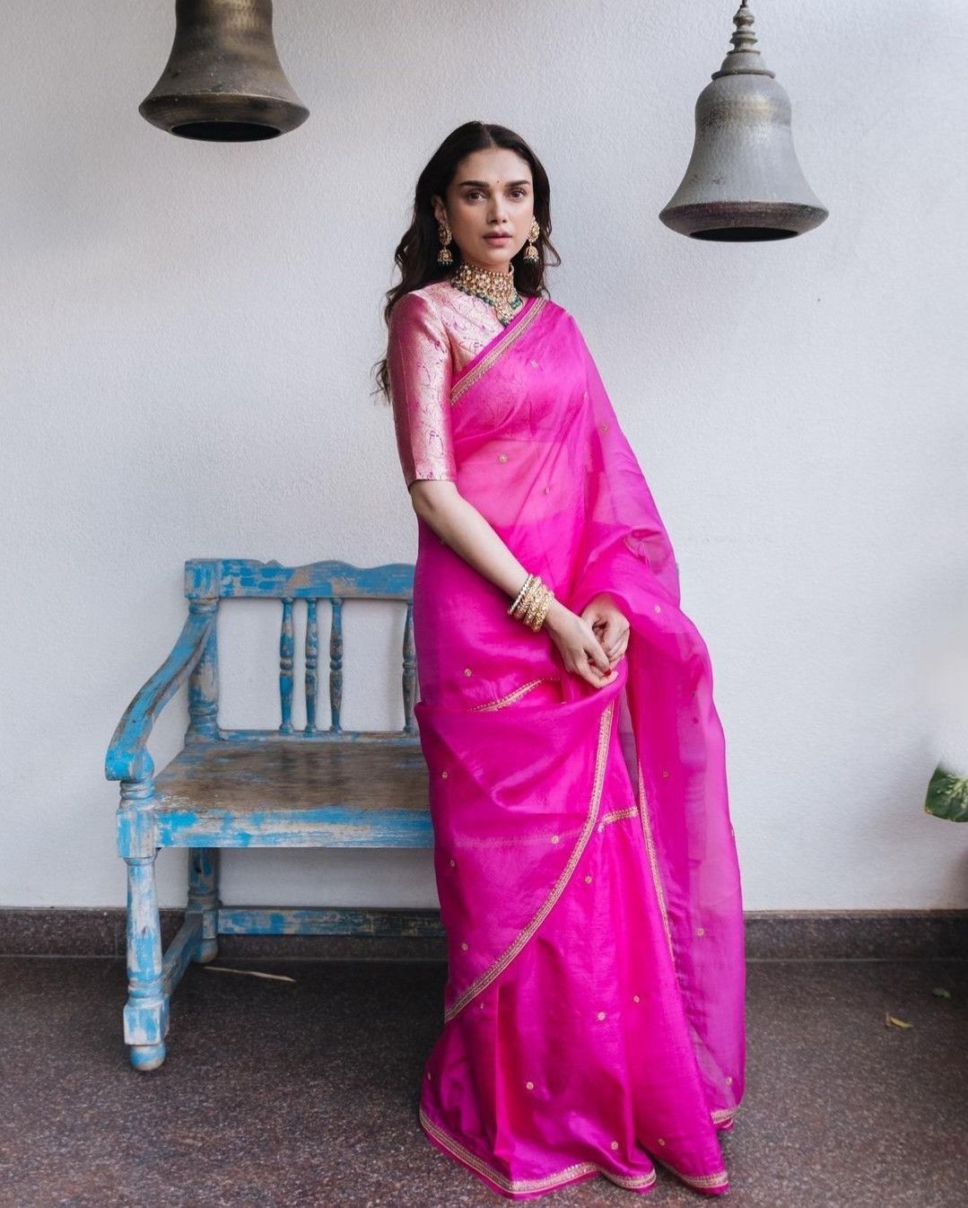 Soft organza  Pink saree collection with pearl handwork beautiful lace border 22664N