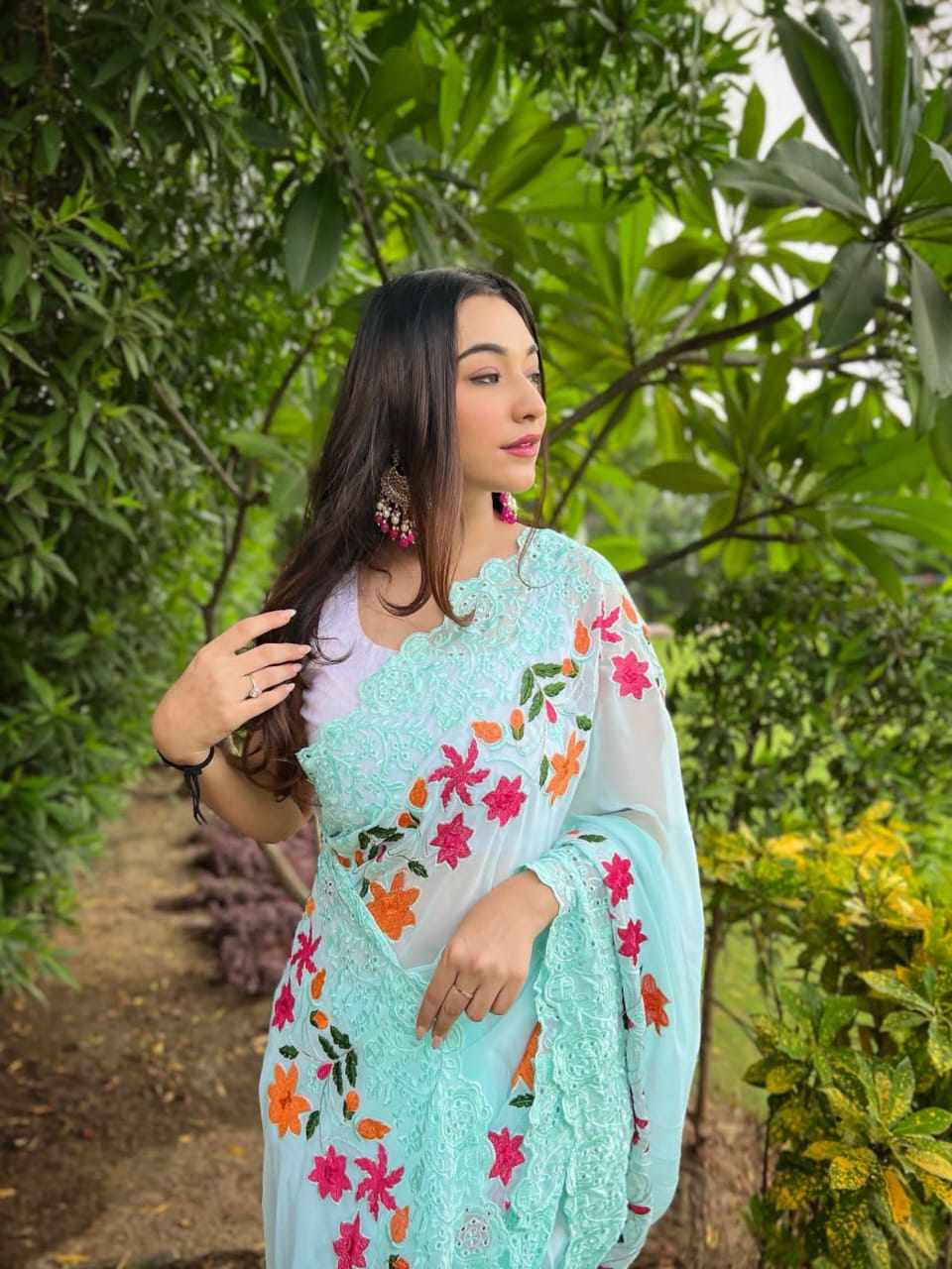Superb Soft Refined Georgette Silk Saree With Lucknow Thread Chikankari work 22679N