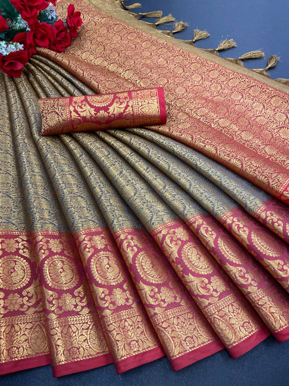 Tissue Organza Silk  Gold And Beige Dual Tone Silk Saree 19324N