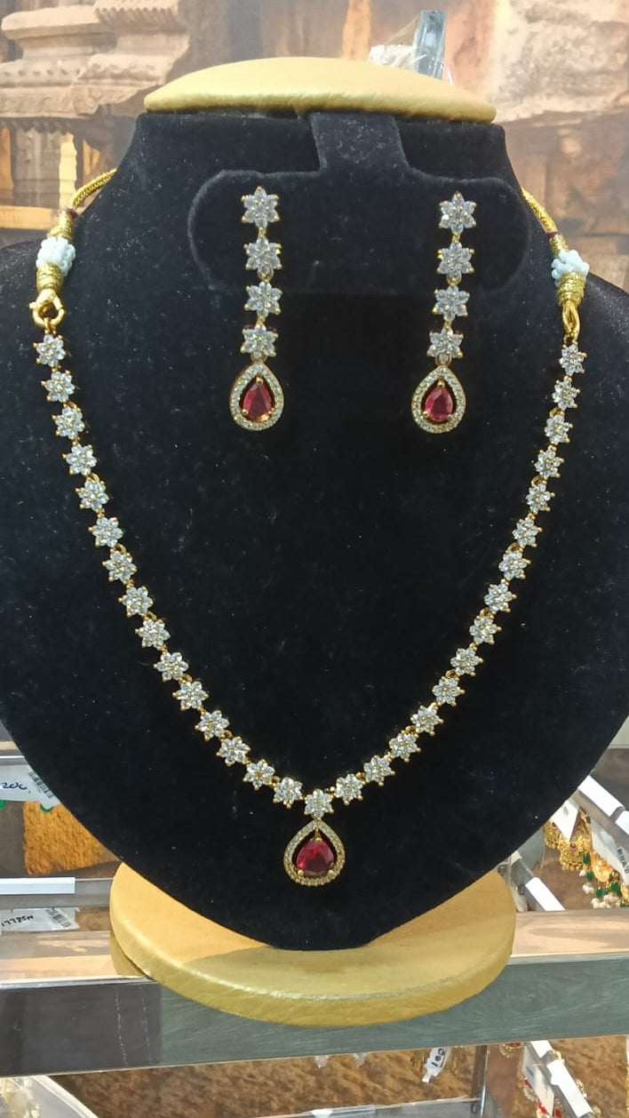 Premium Short Sayara Red Stone Necklace Set