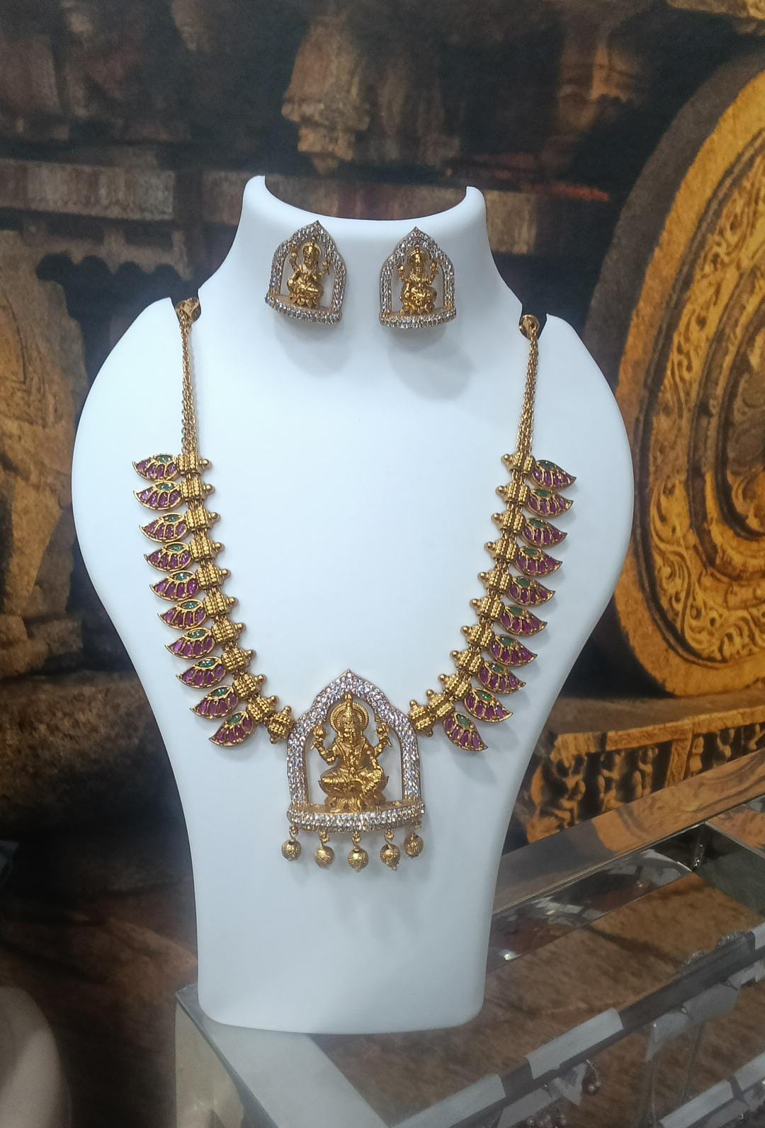 Gold Plated Kemp stone Laskhmi Necklace