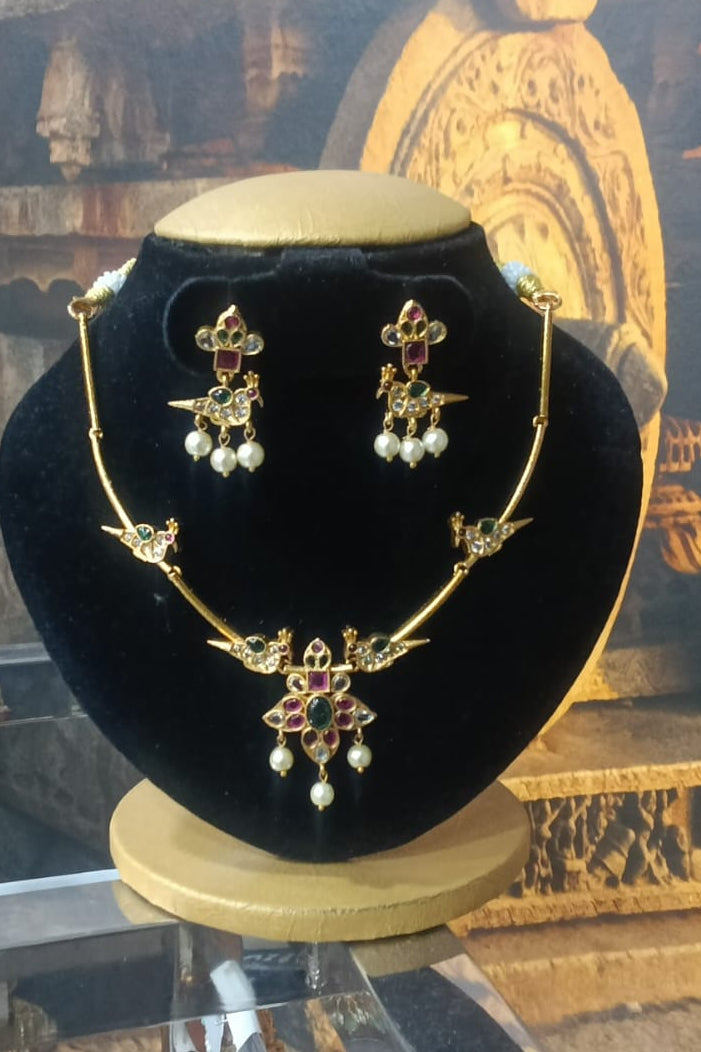 peacock motif pipe necklace set