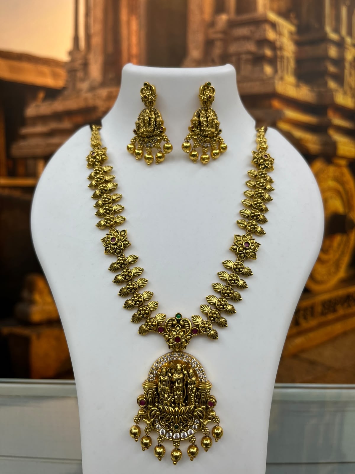 Gold Plated Short Temple Necklace Set