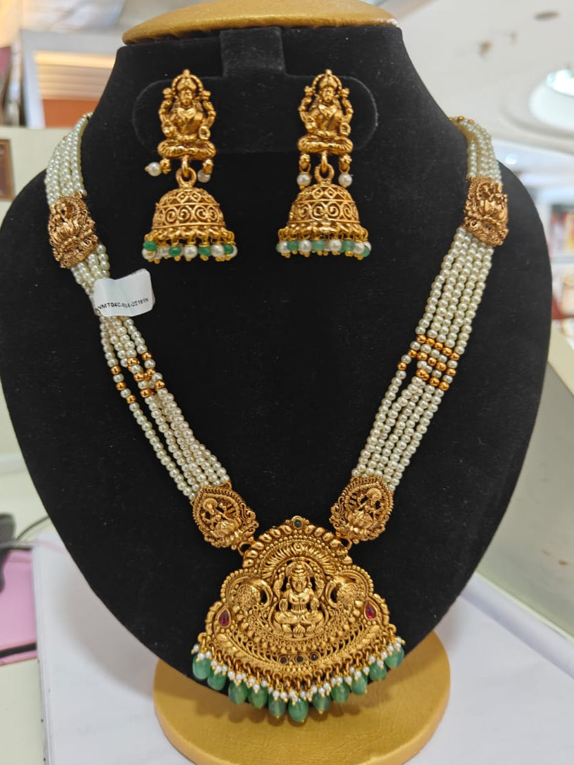 Gold plated cryustal necklace set