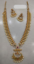 Contemporay chandbali short necklace set