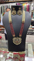 Maroon Monalisa stones and Waroski Pearl with pendant