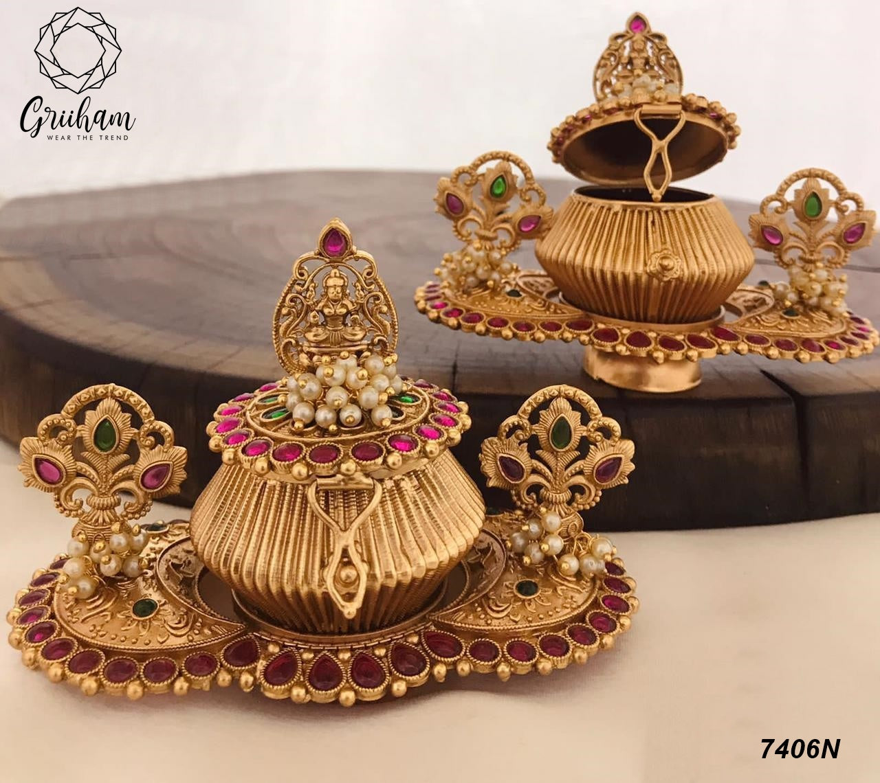 22k Gold Plated fully engraved Lakshmi Kumkum box 7406N