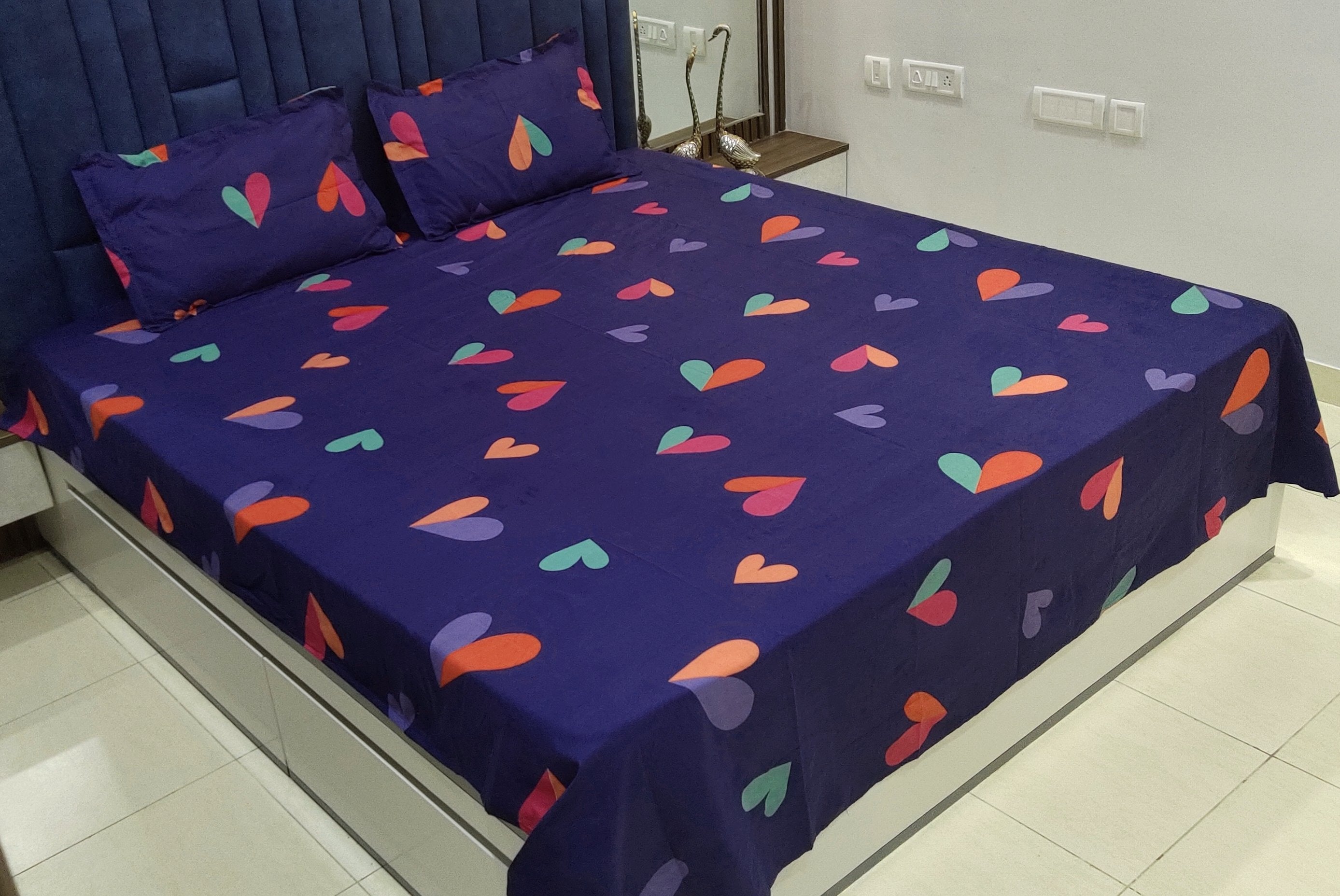 Griiham Cotton 160TC Queen Size Double Bedsheet with 2 Pillow Covers - Blue with Multicolour Hearts Blueheart01