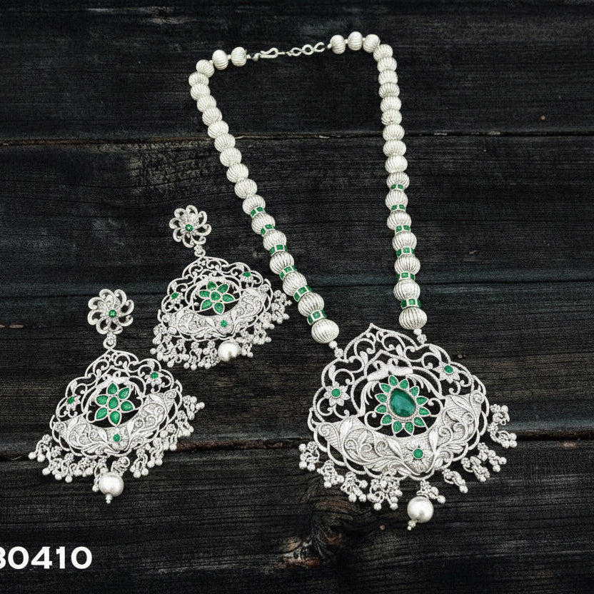 Devasree Collection Silver Plated Premium Exclusive Pendant Set PSN10-860-1808N