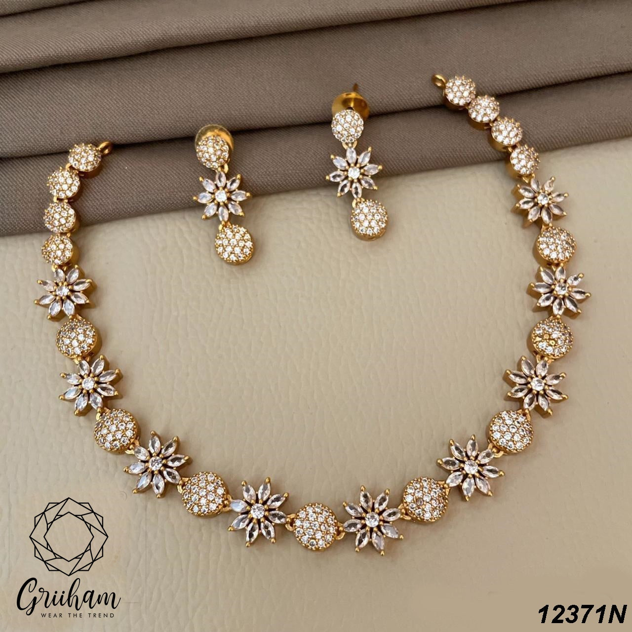 Elegant premium quality cz necklace white gold 12371N