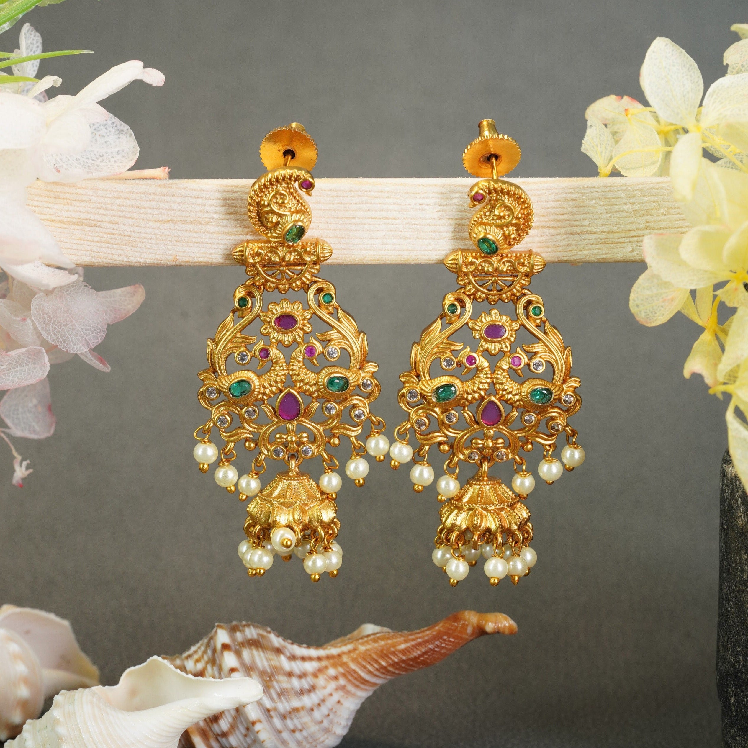 Exclusive Kemp studded Gold Plated Jhumki / Earrings 9568N