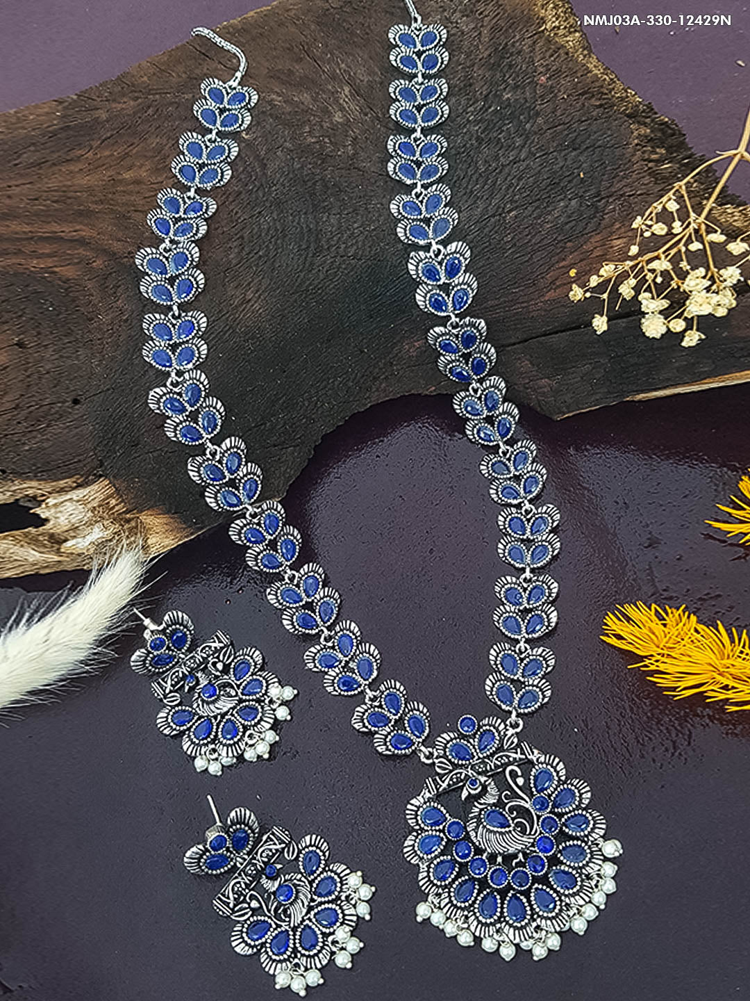 Gemzlane Blue Pendant Beaded necklace Set | Gemzlane