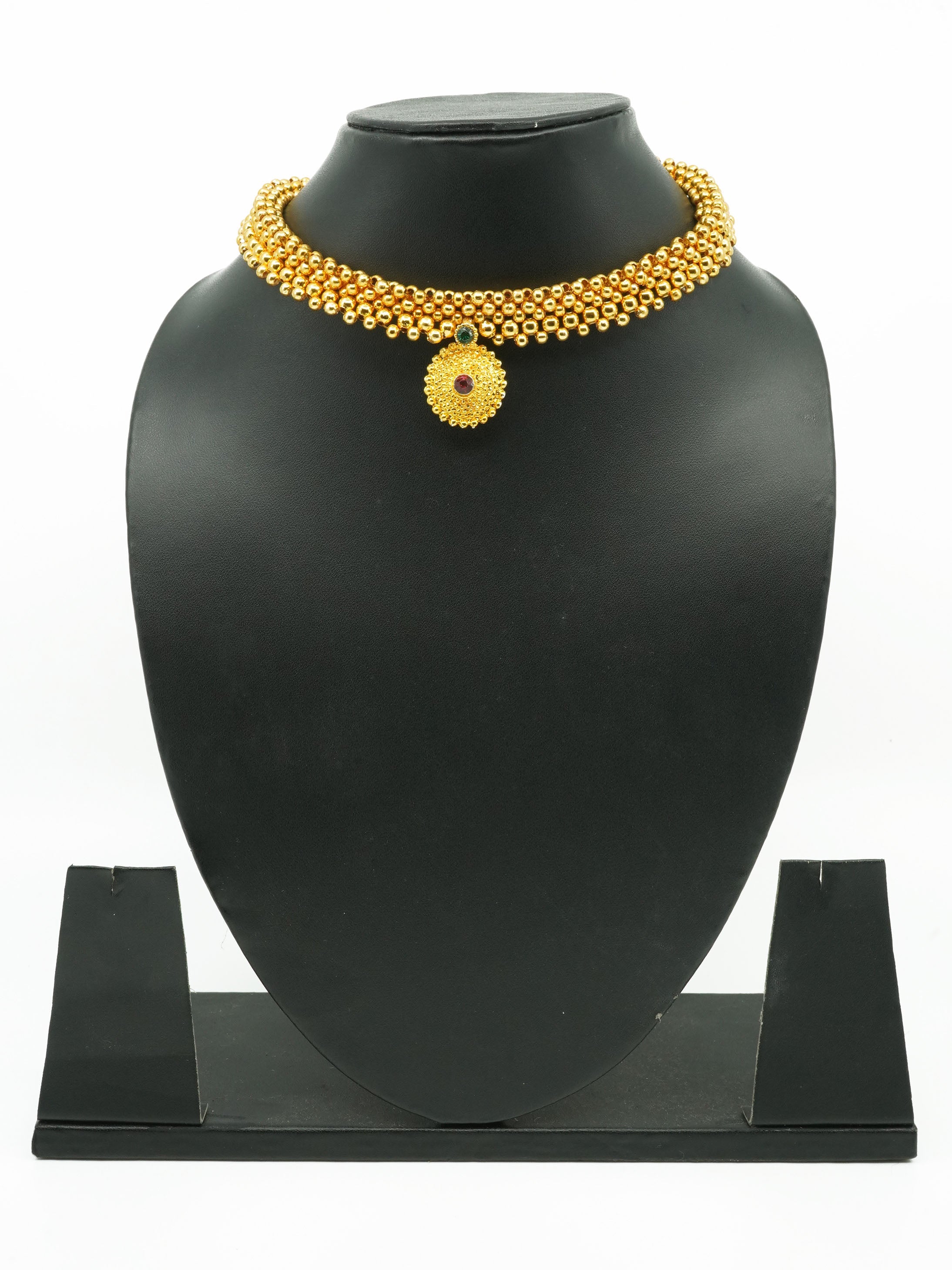 Gold Finish Short necklace Maharastra Thusi 11025N