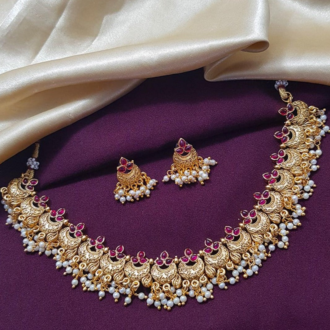 Gold Plated Cute short Necklace set with pearl drops 8155N
