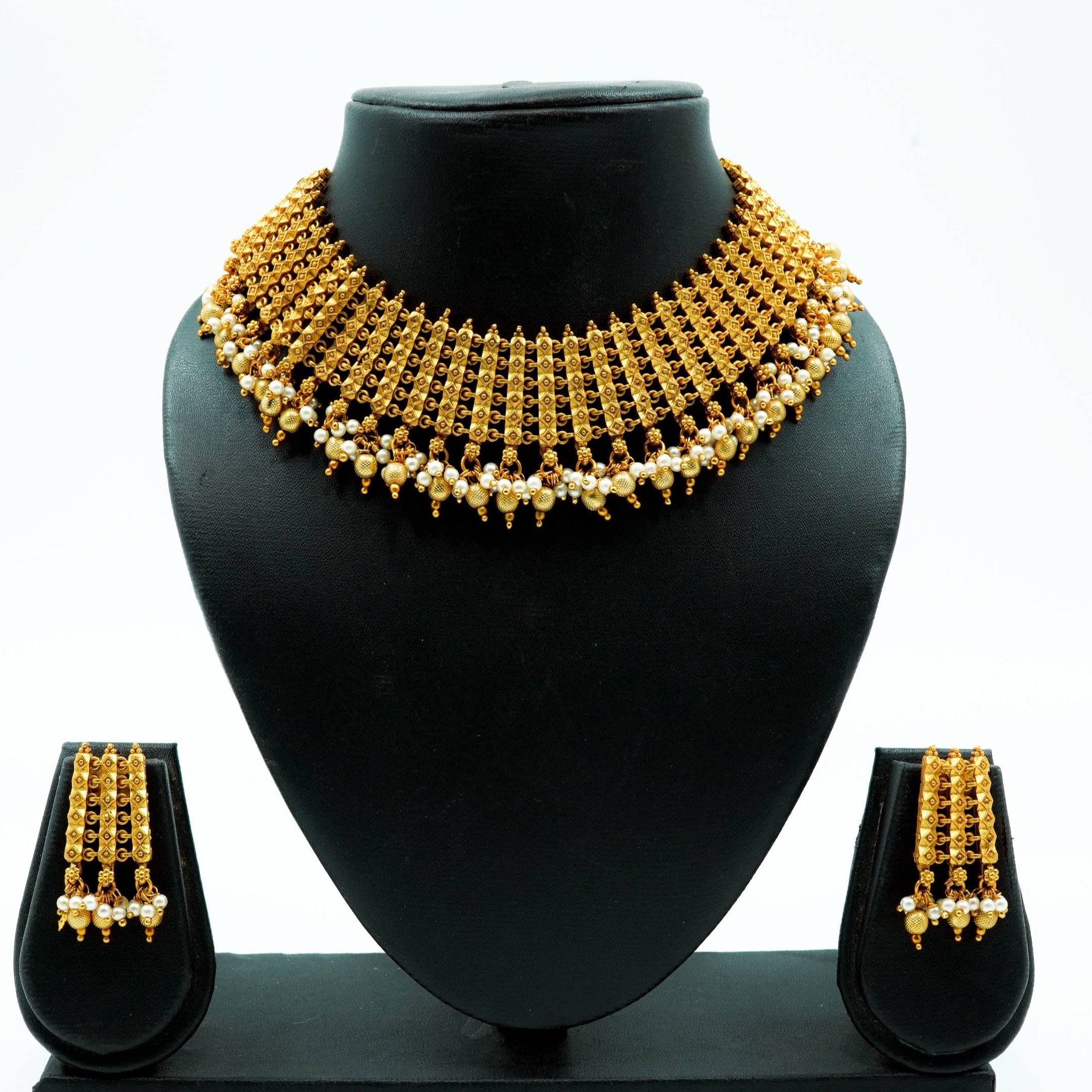 Gold Plated Medium Length Classic Laxmi Necklace set 10423N