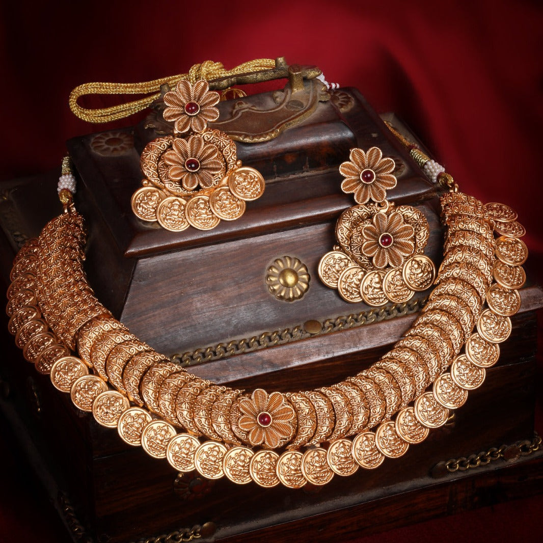 Gold finish Laxmi Short necklace set with colored kempu stones 8991N
