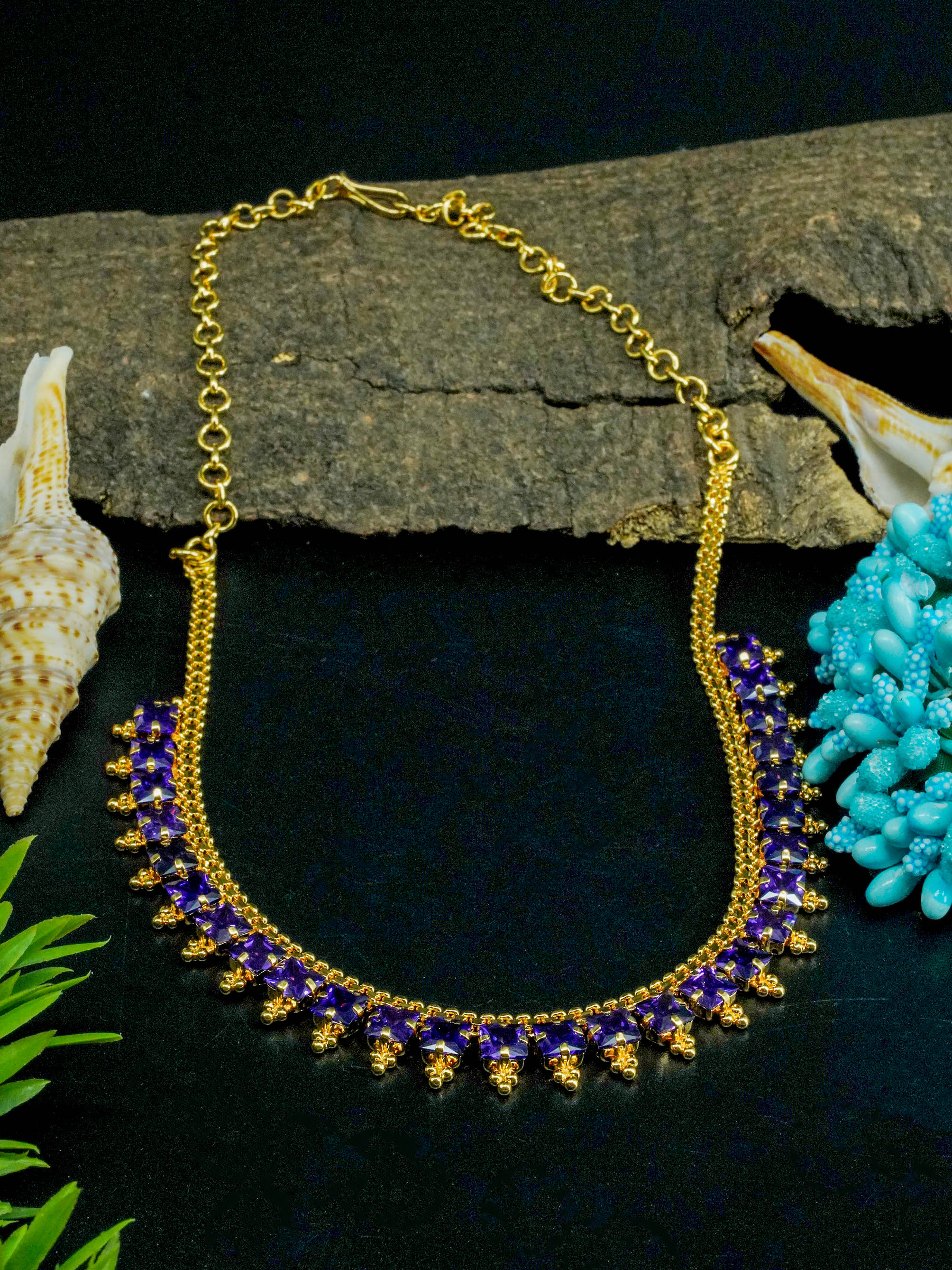 Gold finish Purple stones Short AD necklace set  8593n