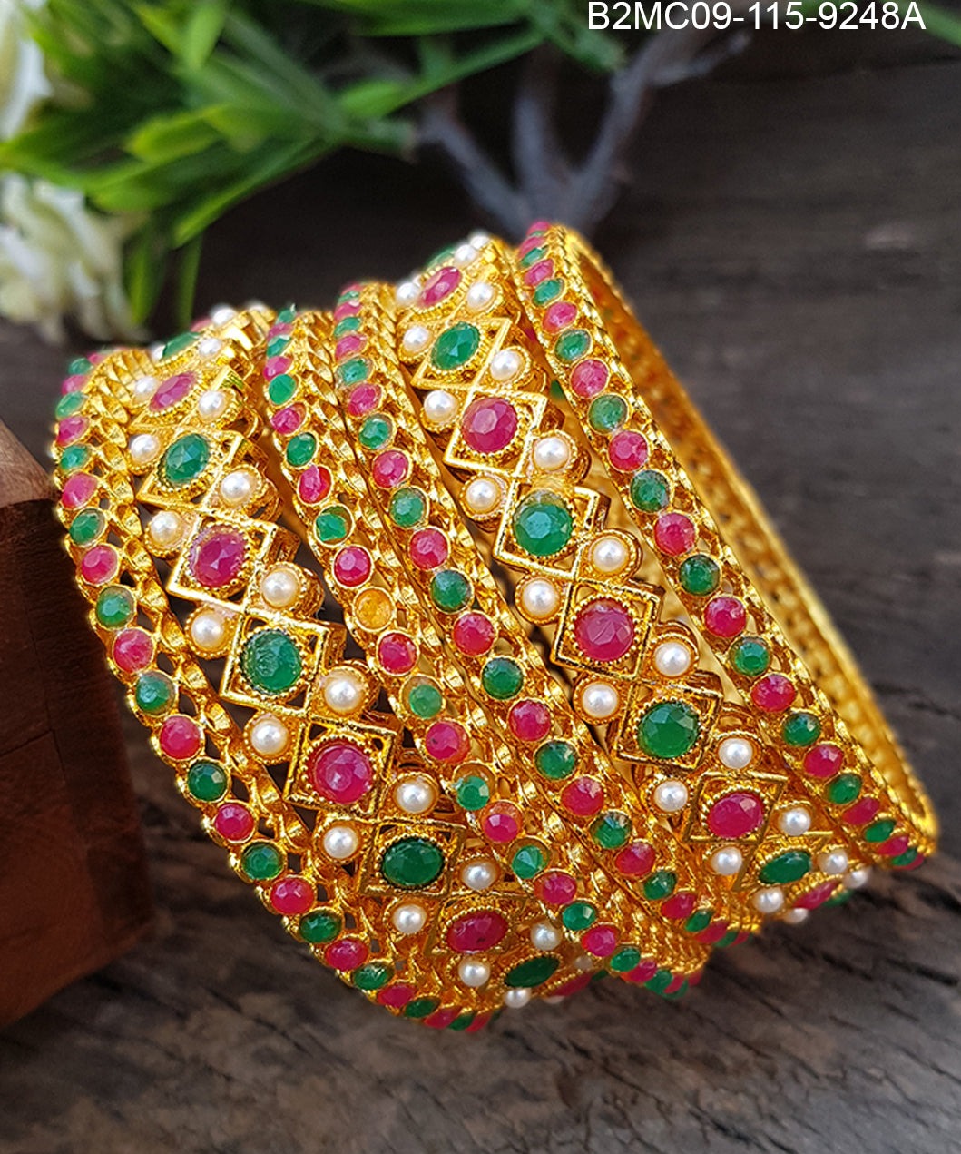 Gold plating Pearl mutlicolor set of 6 bangles 9248A