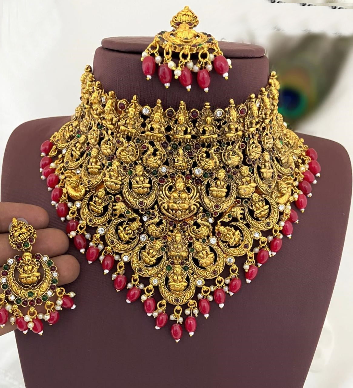 Laxmi Broad choker necklace set with Maroon beads 9432N