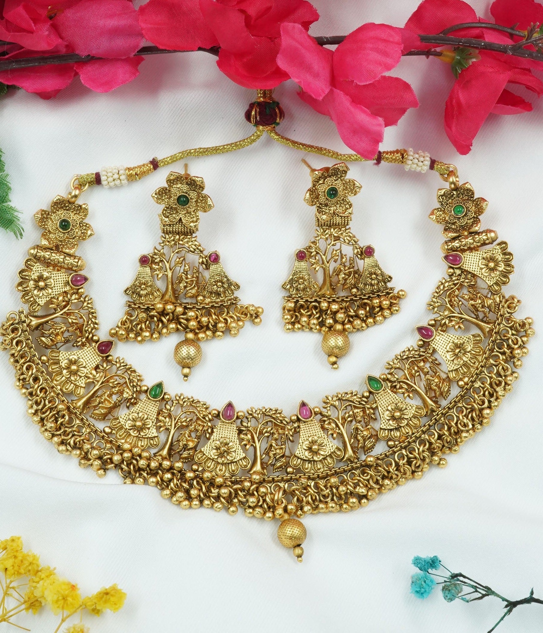 Premium Antique Gold Finish Radha Krishna Dancing 10939n