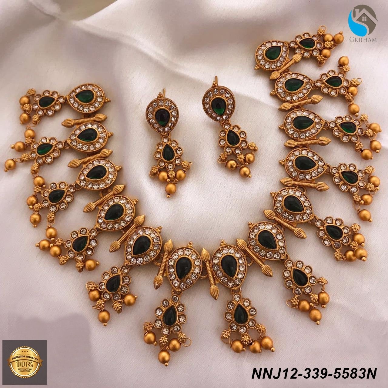 Premium Gold Finish short Necklace set with pearl drops 5583N