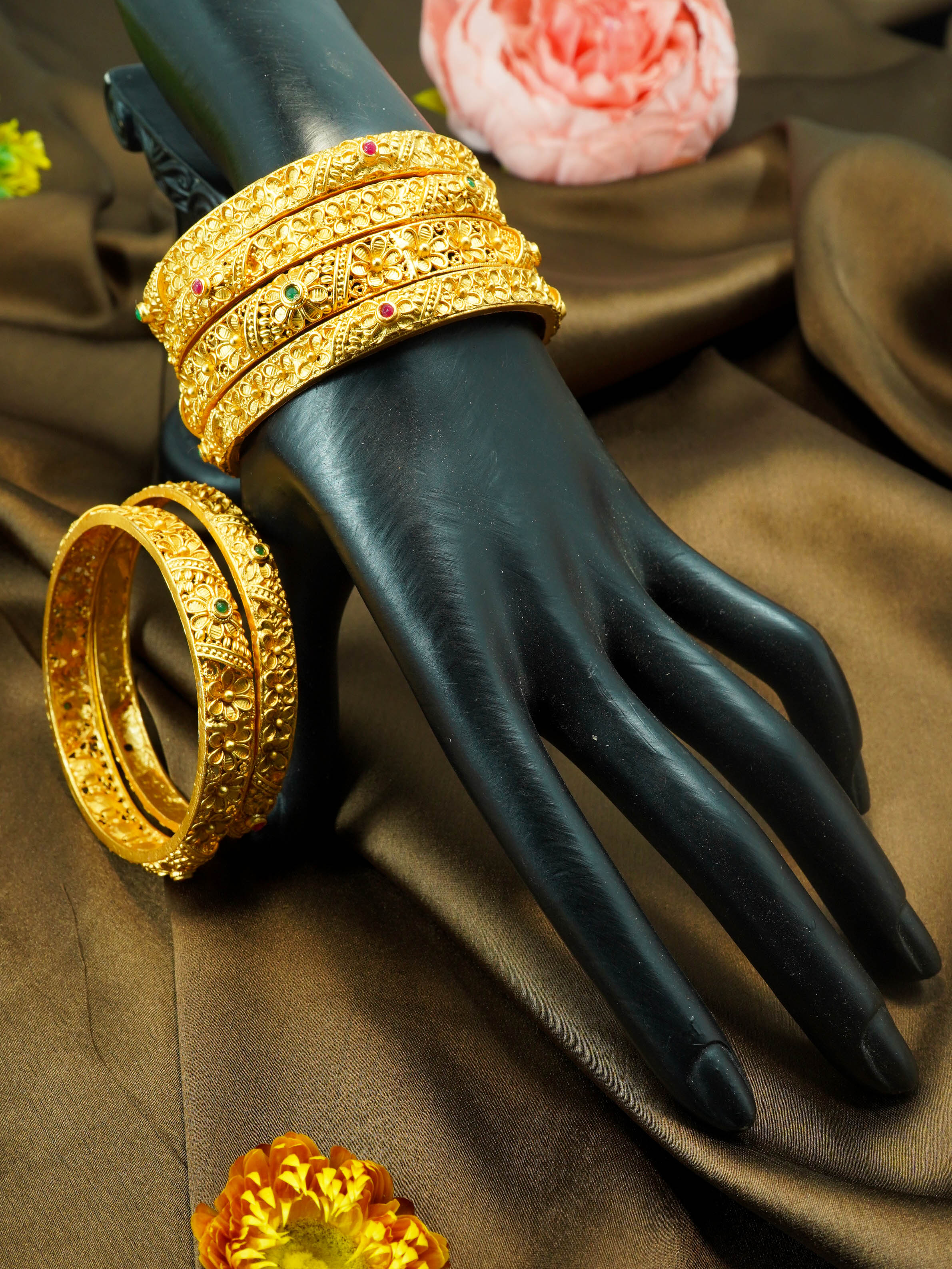 Premium Gold Plated Set of 6 designer Bangles 9196A