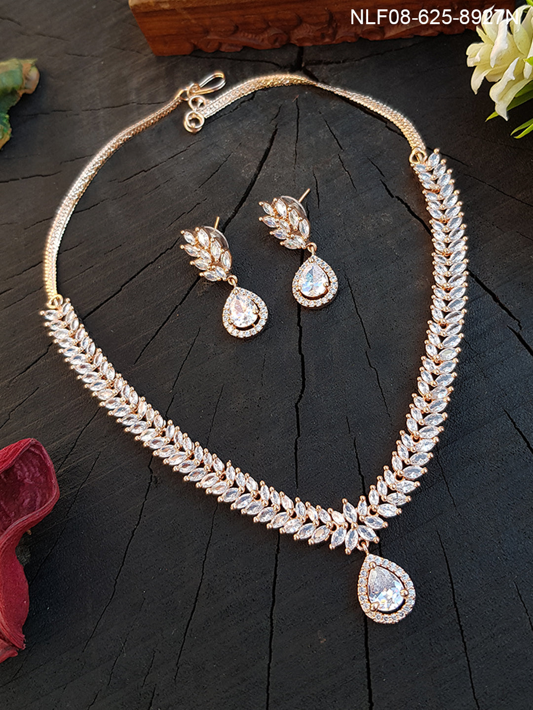 Premium Rose Gold Plated with sparkling white CZ stones Necklace Set 8927N