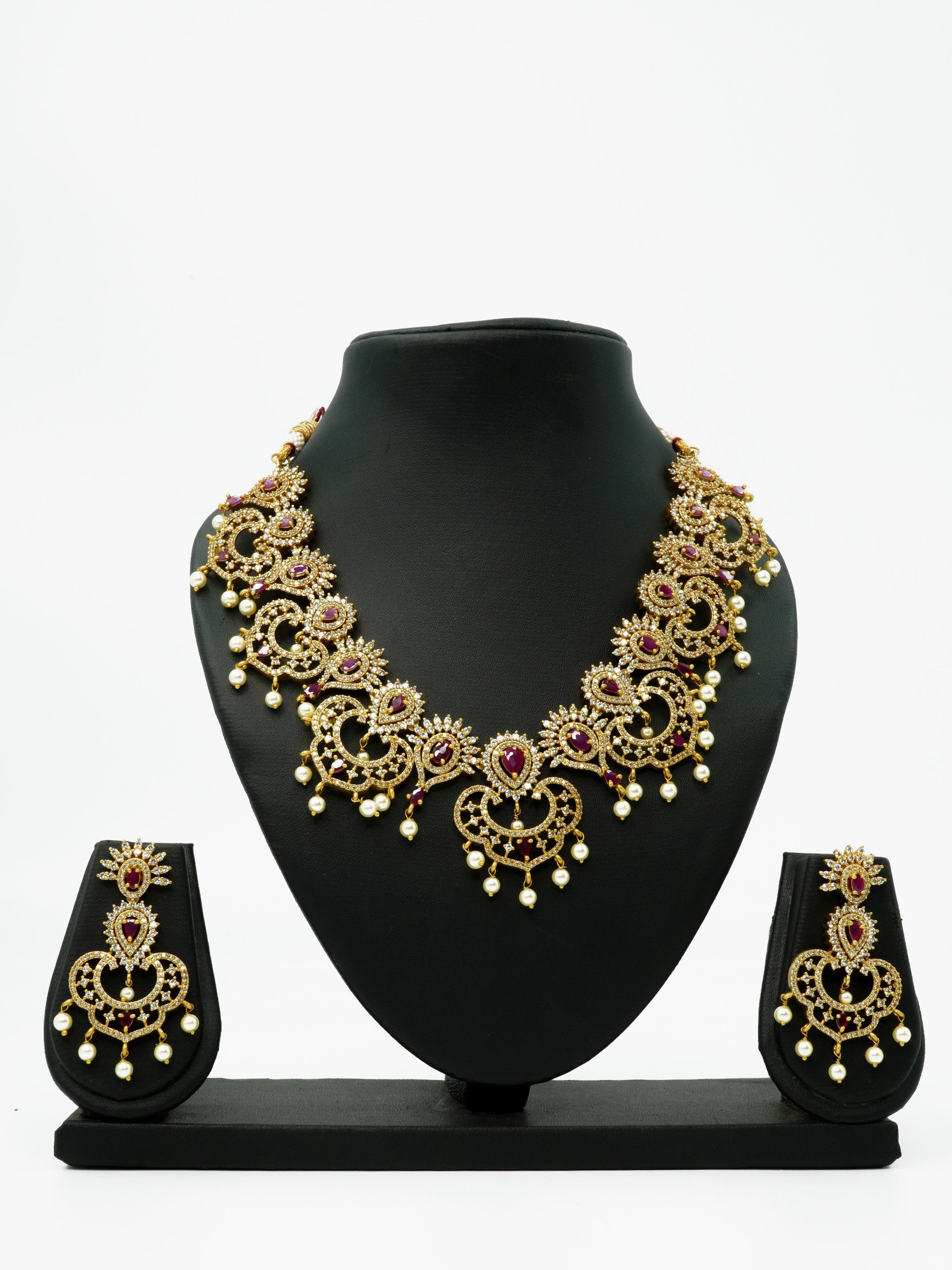 Sayara Collection Floral pattern Extremely gorgeous Party Wear Necklace Set 9465N